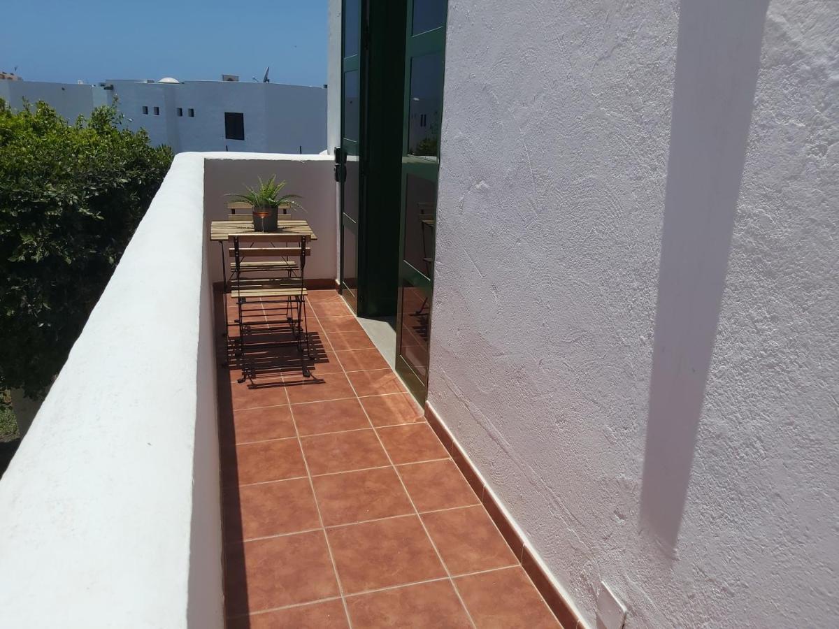 Ailana Suite Vistas Al Mar Y Con Piscina Costa Teguise Exterior foto